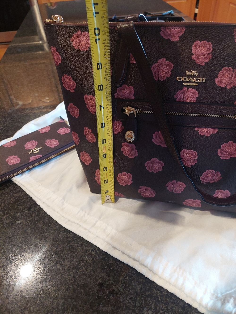Coach Plum Tote and Matching Wallet with Pink Rose Print - Picture 4 of 12
